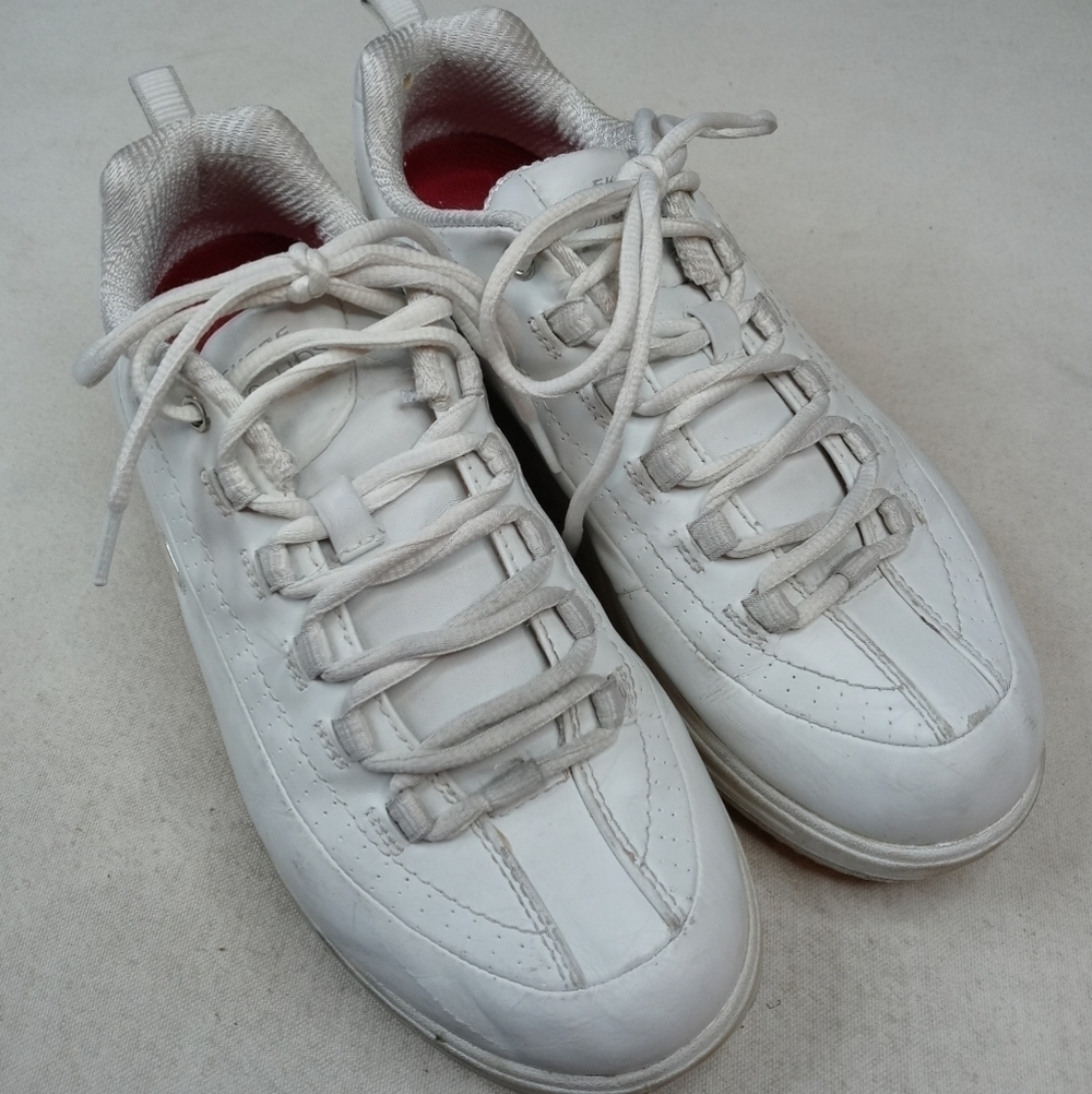 Skechers Shape Ups women's 7.5 White leather Slip